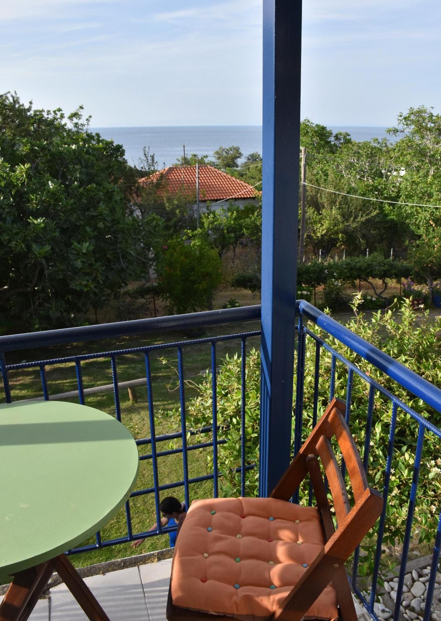 Mirsini Apartments Καρυώτες Εξωτερικό φωτογραφία